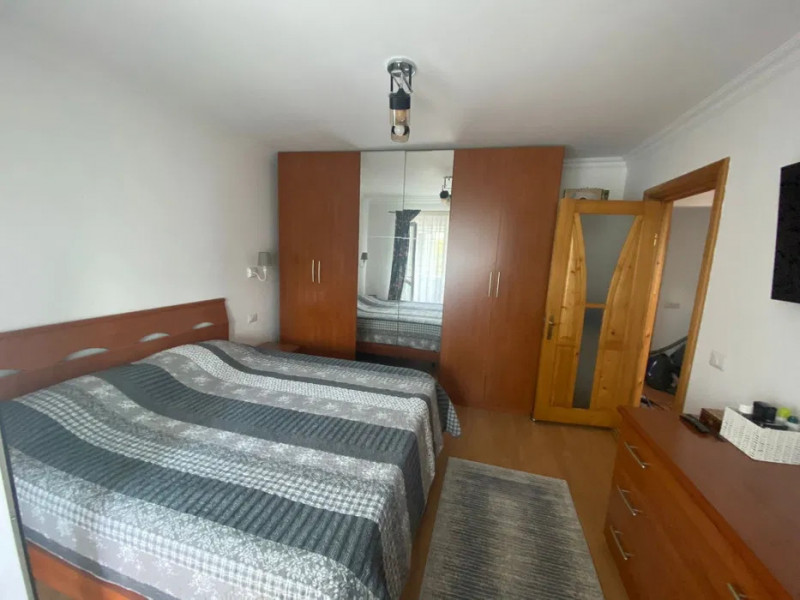 DOI STEJARI / APARTAMENT 3 CAMERE / CENTRALA / BALCON 