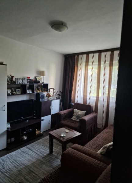 SUD / APARTAMENT 3 CAMERE / PARTER