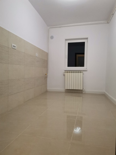 APARTAMENT 3 CAMERE / RENOVAT / CT